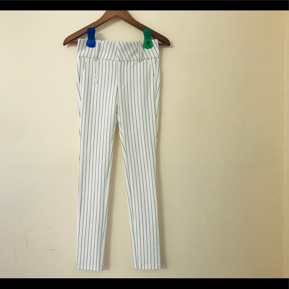 Striped skinny pants size S
